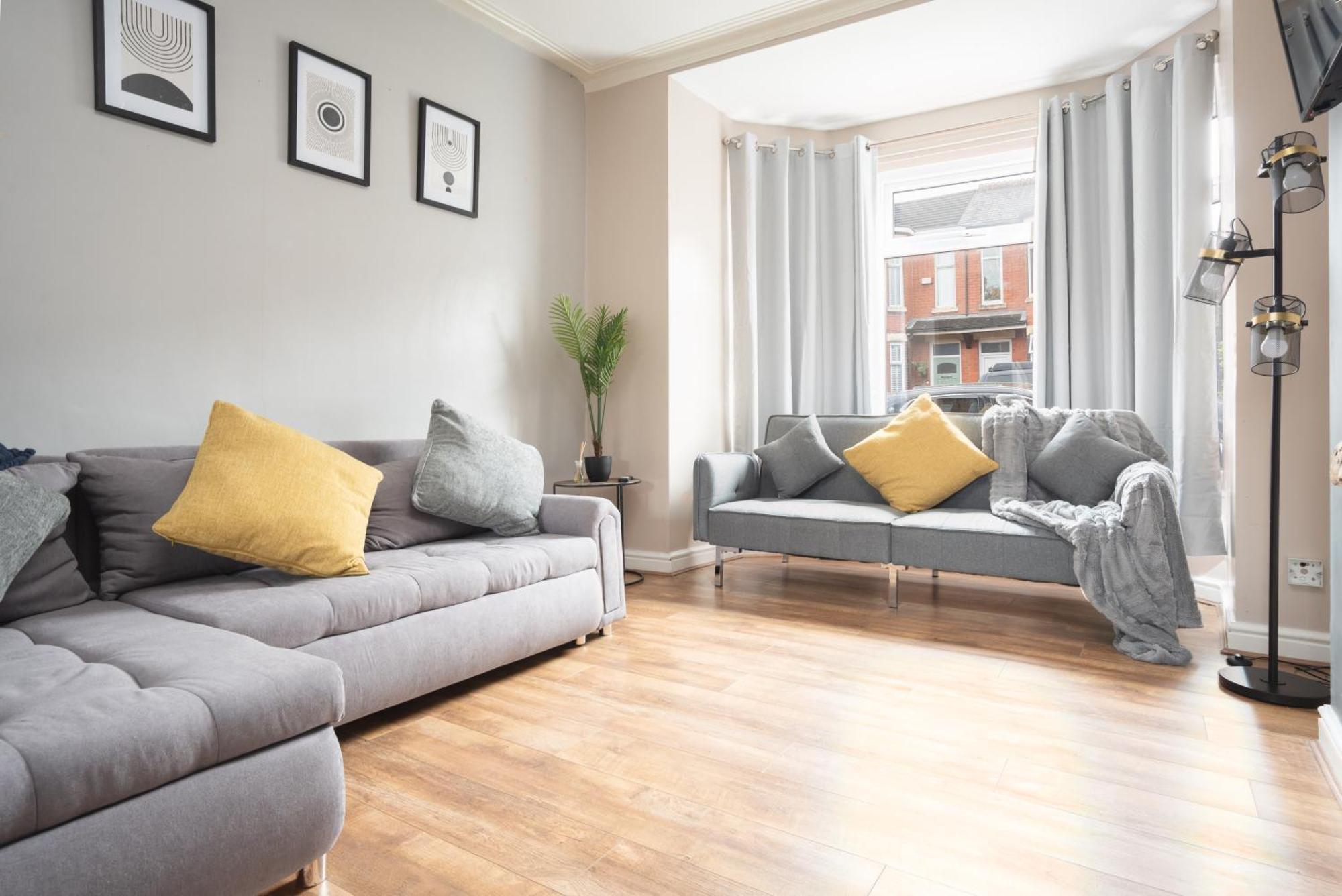 Modern & Spacious - Pool Table - Free Parking - Sleeps 10 Mánchester Exterior foto